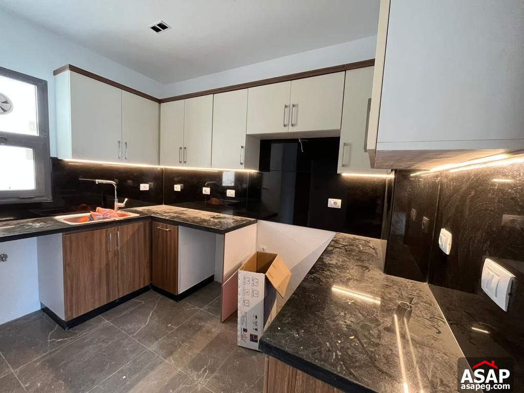 Semi Furnished Apartment for Rent in Eastown