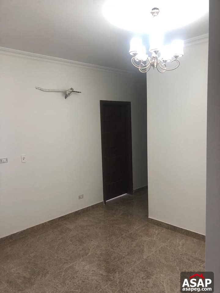 Apartment for Rent in Eastown Compound Apartment for Rent in Eastown Compound