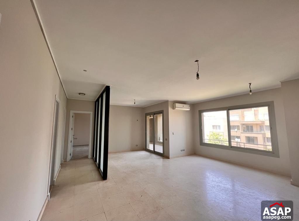 Semi Furnished Apartment in Vilage Gate for Rent Semi Furnished Apartment in Vilage Gate for Rent