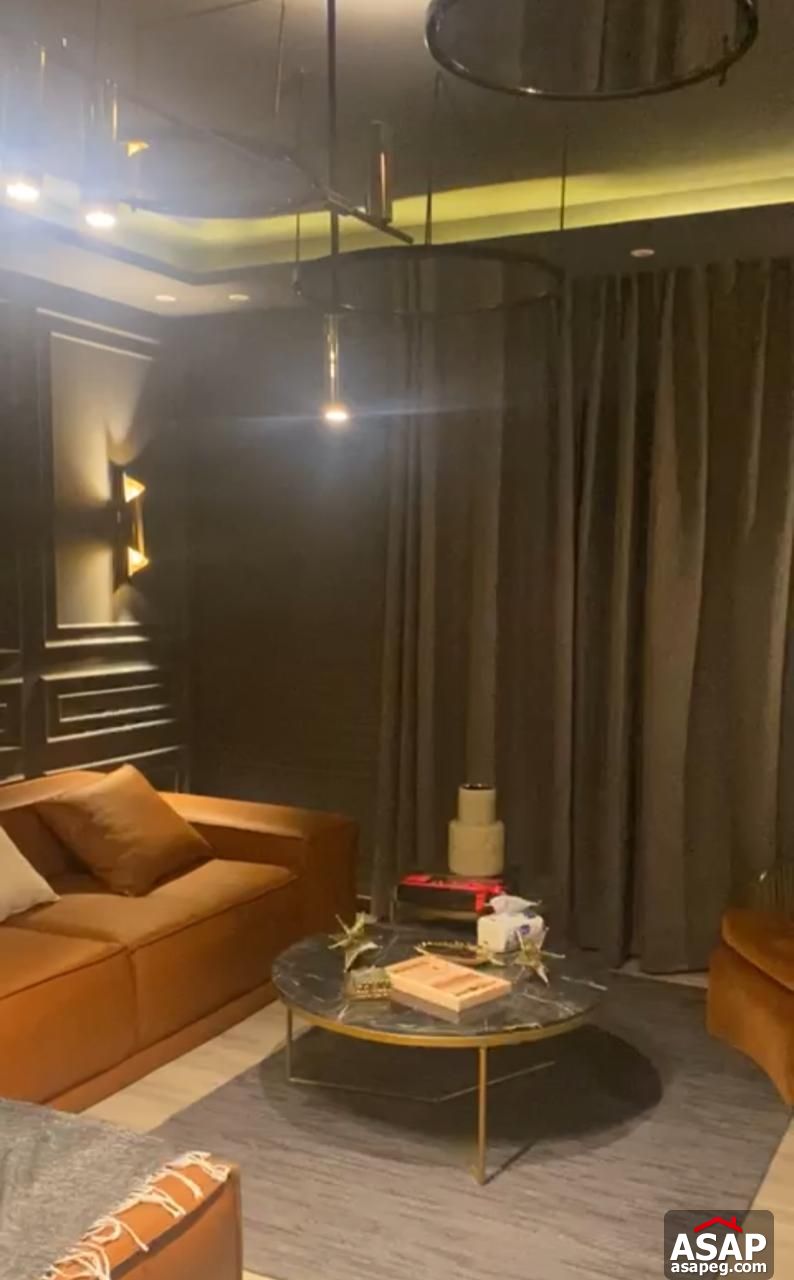 Ground Floor for Sale in Hyde Park