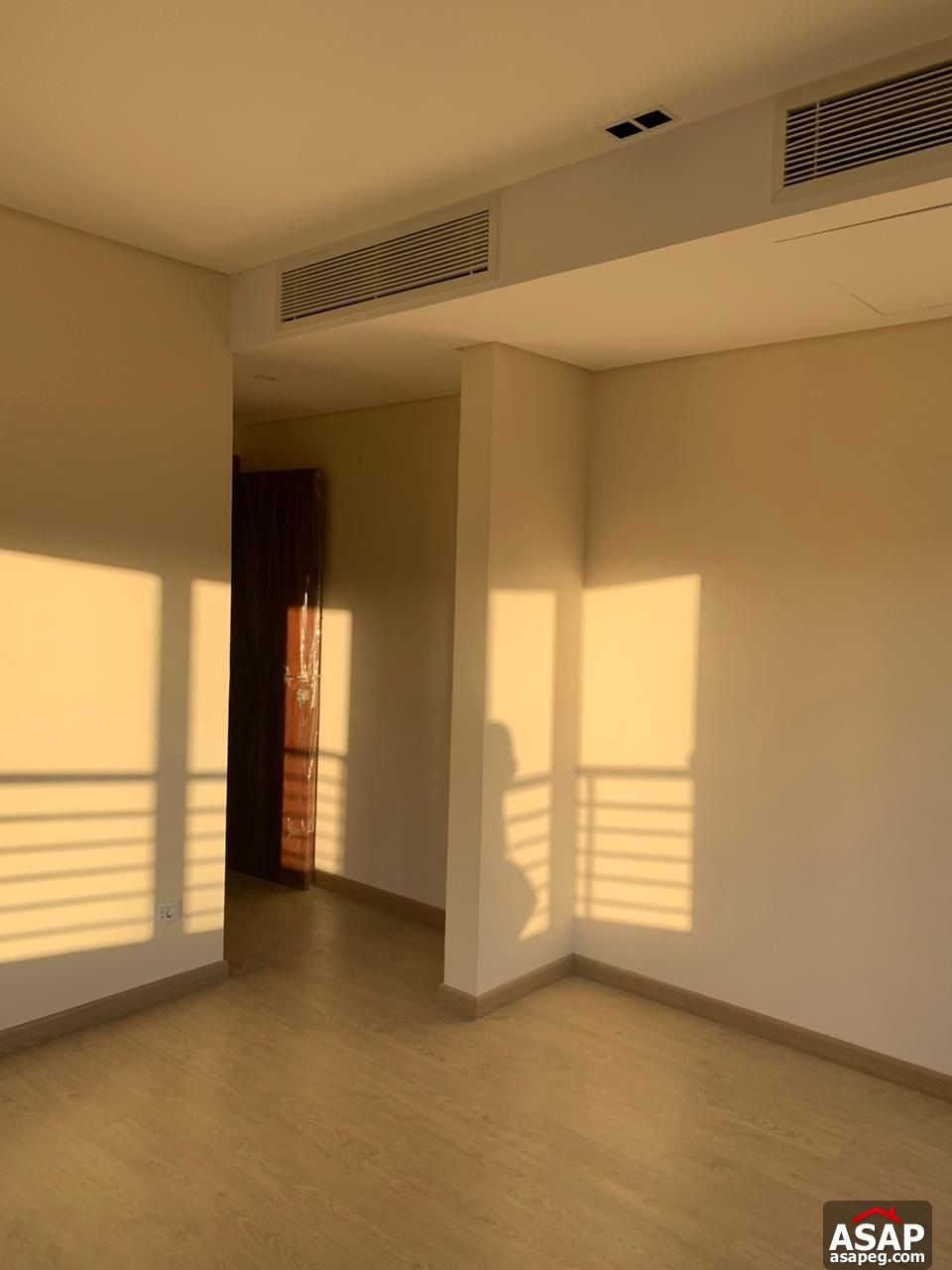 Duplex with Garden for Sale in Trio Gardens Duplex with Garden for Sale in Trio Gardens