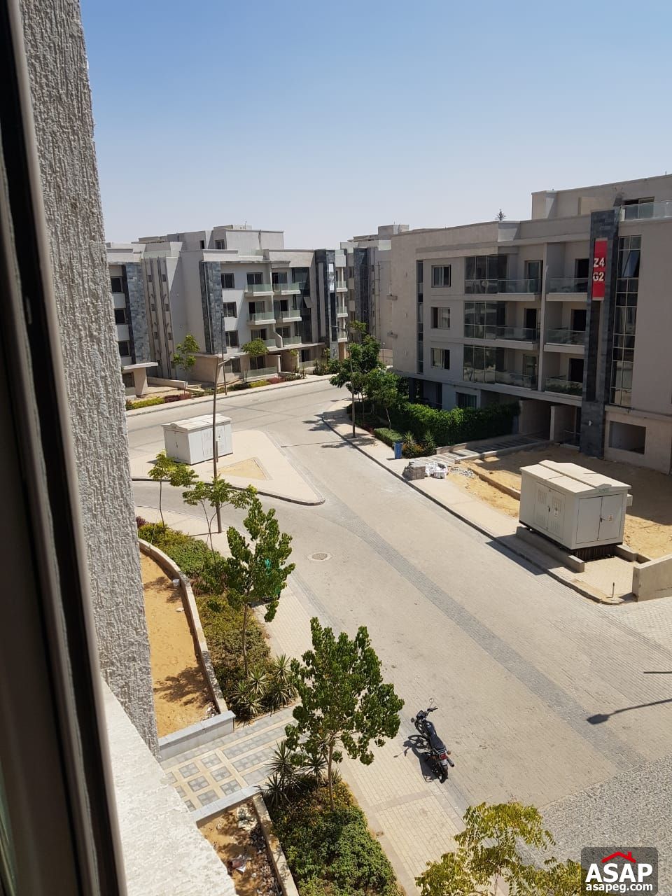 Penthouse with Swimming Pool for Sale in Galleria Moon Valley Penthouse with Swimming Pool for Sale in Galleria Moon Valley