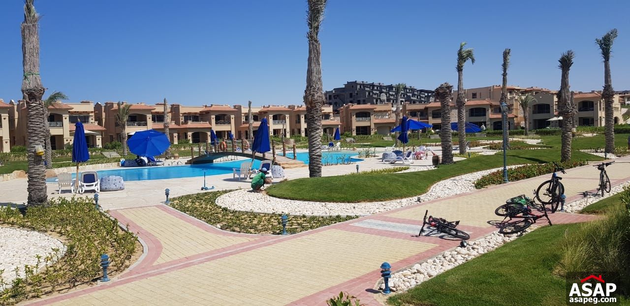 Twin House for Sale in La Vista Bay Twin House for Sale in La Vista Bay