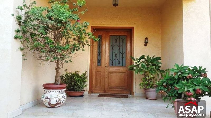 Villa for Rent in Sheikh Zayed