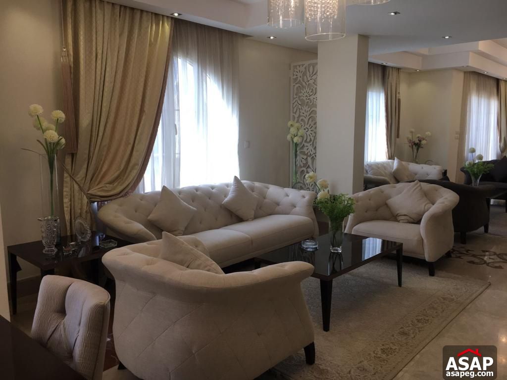 Furnished Villa for Sale in Hyde Park Furnished Villa for Sale in Hyde Park