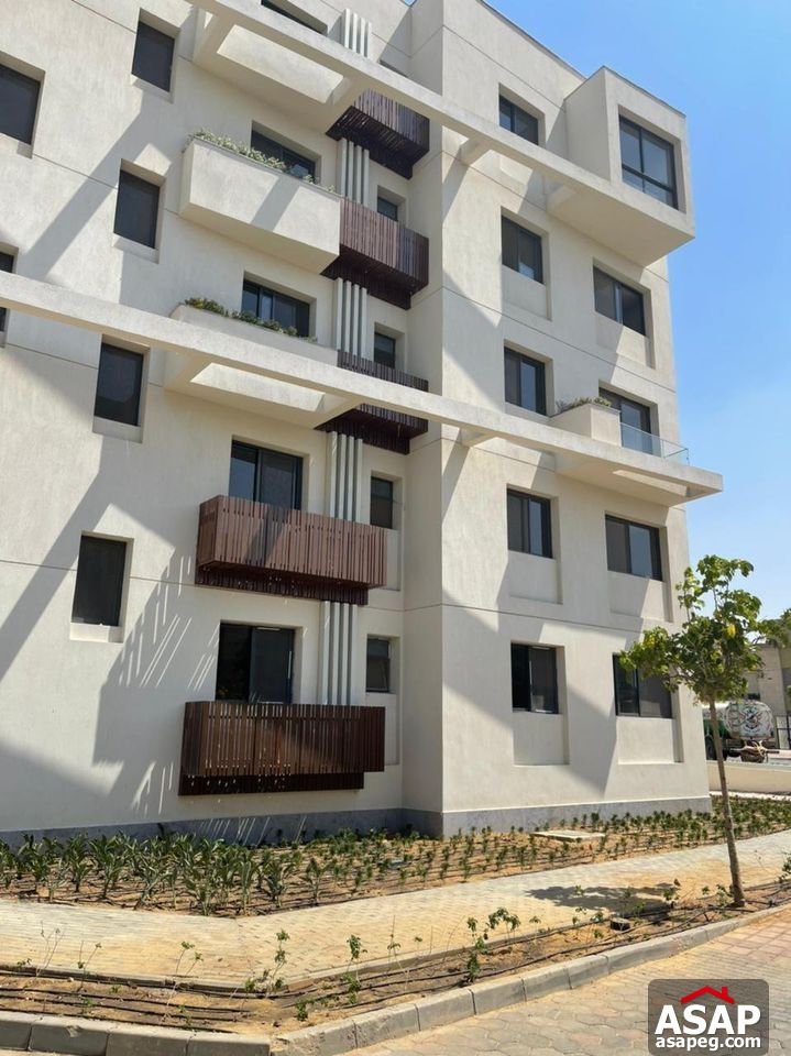 Finished Apartment for Sale in Villette Compound