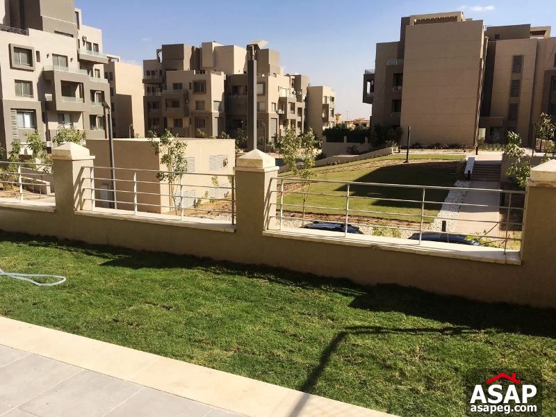 Studio with Private Garden in Village Gate for Rent Studio with Private Garden in Village Gate for Rent