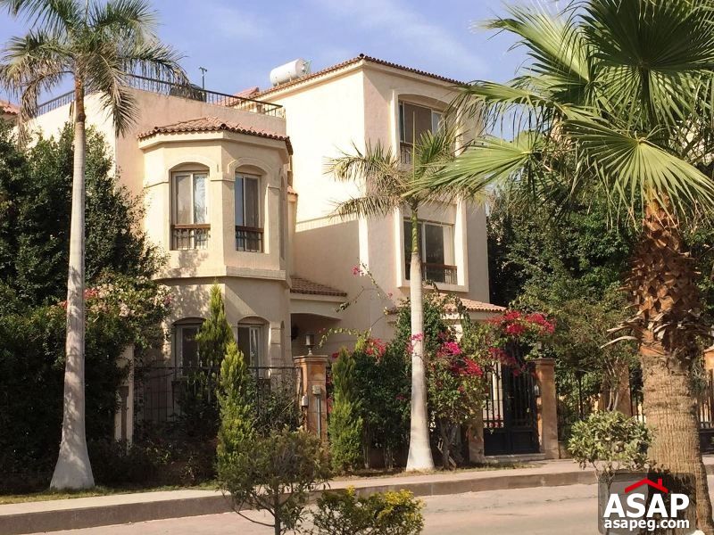Villa with Big Terrace for Rent in Katameya Residence