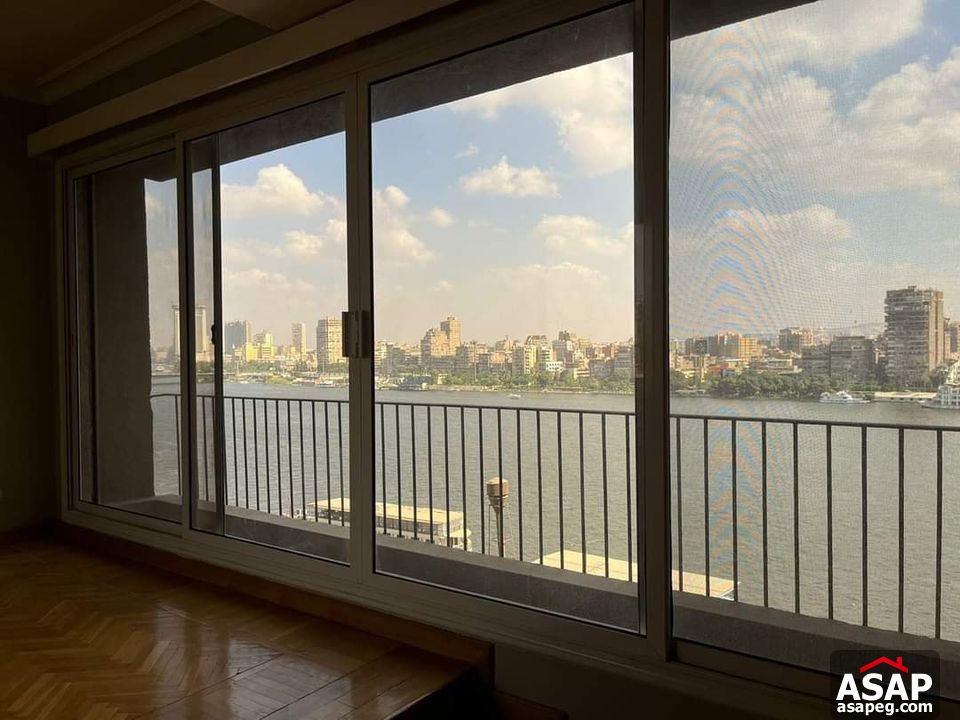 Apartment with Nile View for Rent in Giza
