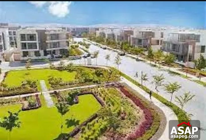 Town House for Sale in Tag Sultan Town House for Sale in Tag Sultan