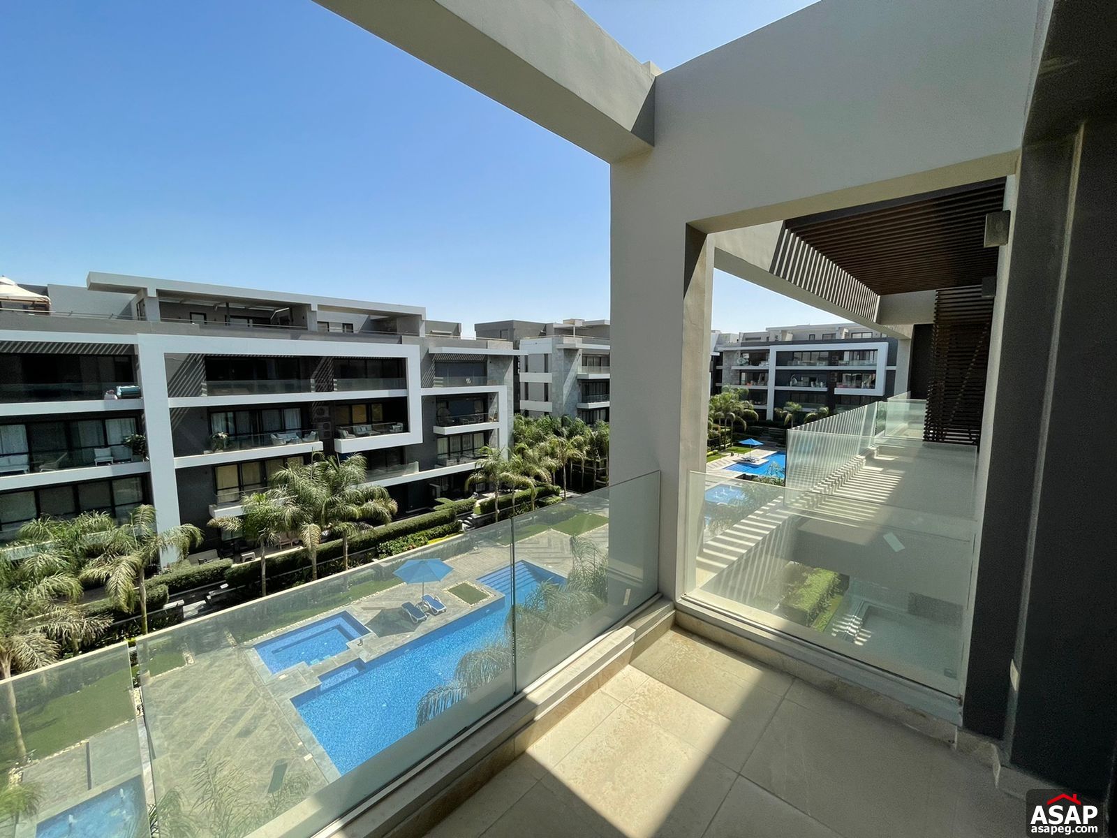 Finished Penthouse for Sale in El Patio 7 Finished Penthouse for Sale in El Patio 7