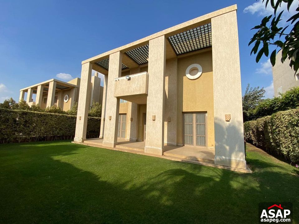 Stand Alone with Big Garden for Rent in Allegria