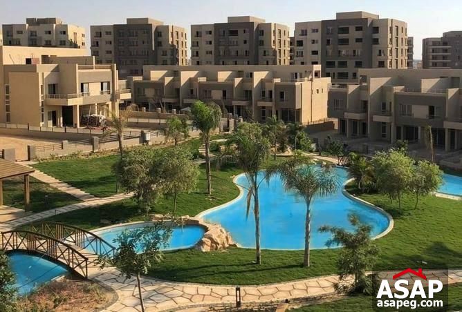 Ground Floor for Sale in the Square Ground Floor for Sale in the Square