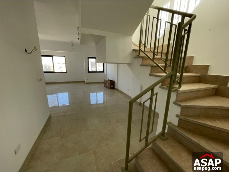 Penthouse for Sale in Fifth Square