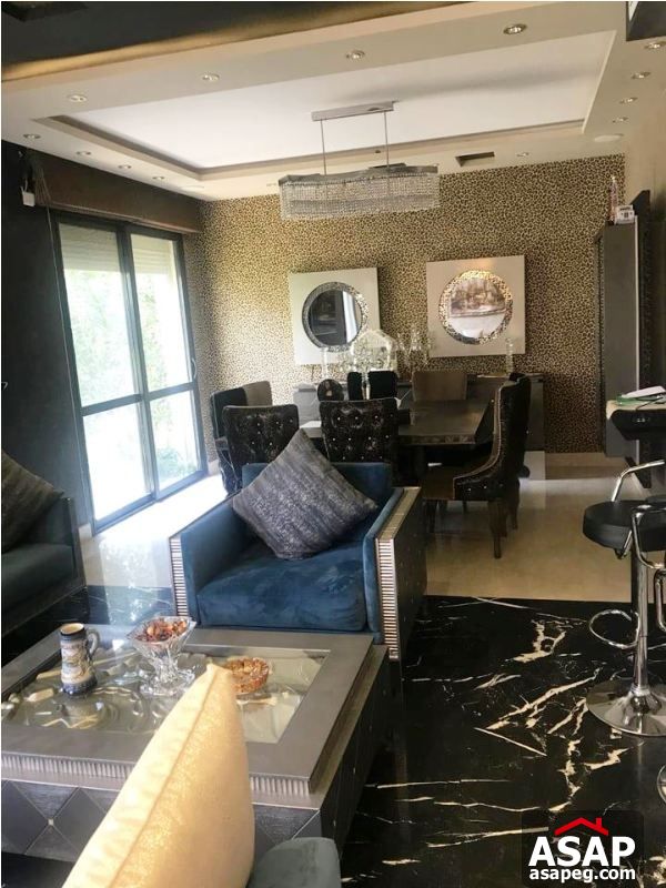 Duplex with Garden for Sale in Eastown Duplex with Garden for Sale in Eastown