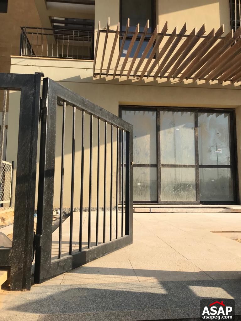 Nice Duplex with Garden for Rent in Eastown Nice Duplex with Garden for Rent in Eastown