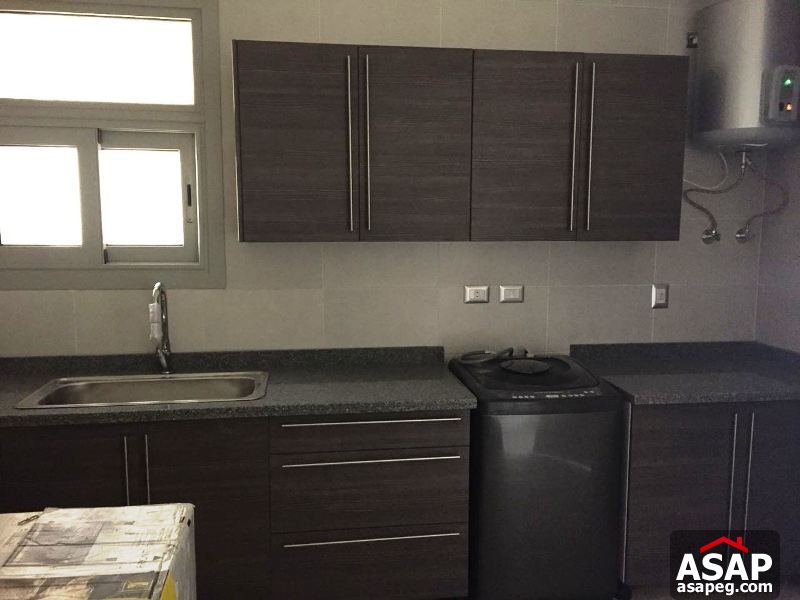 Apartment for Rent in Village Gate