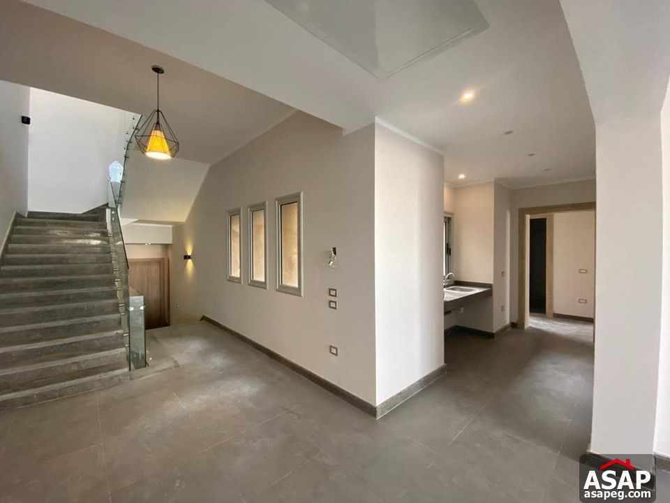 Villa for Rent in New Giza Compound