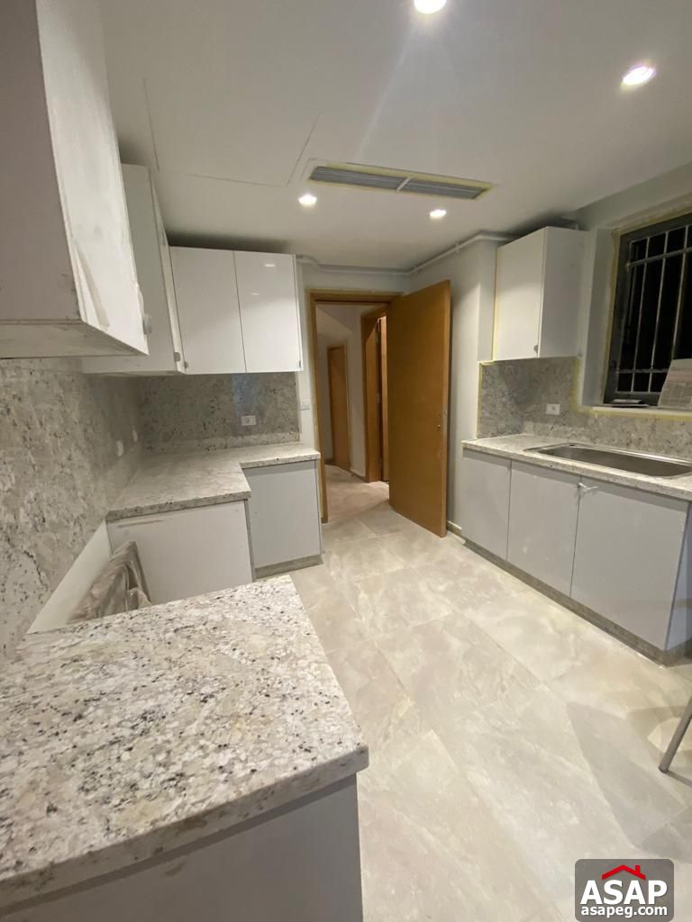 Duplex with Garden for Rent in Eastown Sodic