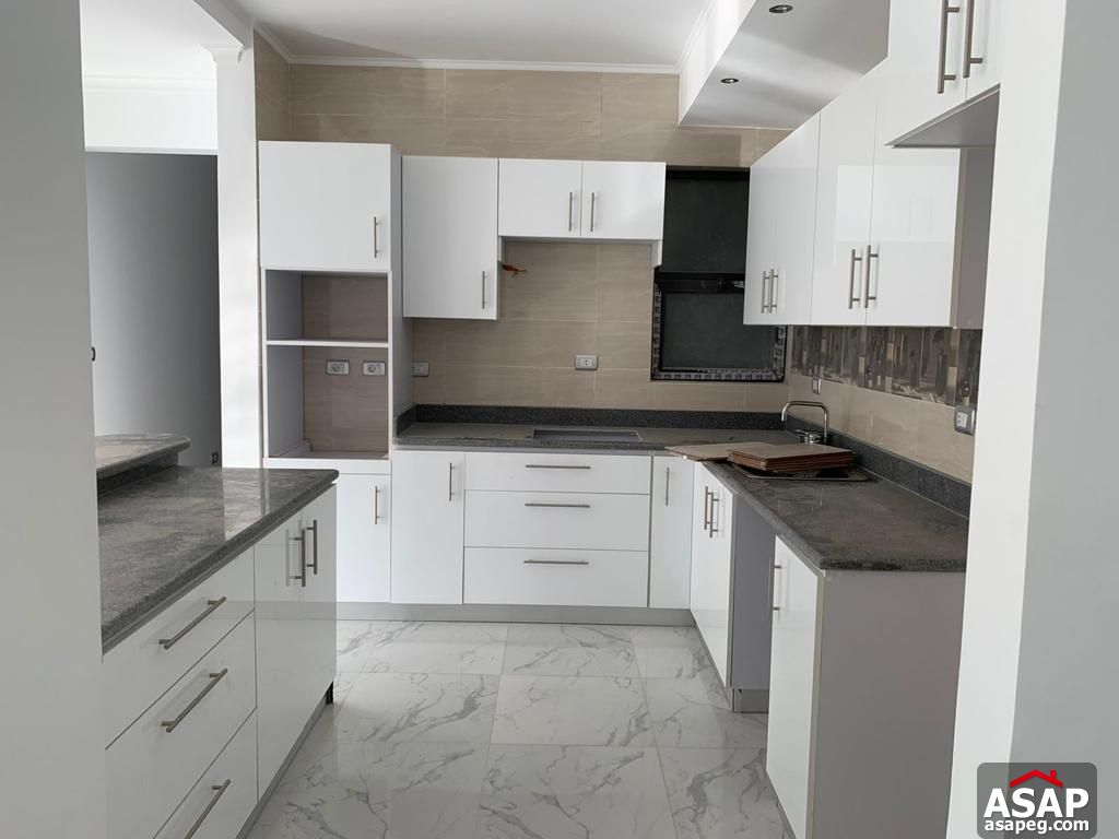 Ground Floor for Rent in Eastown Compound