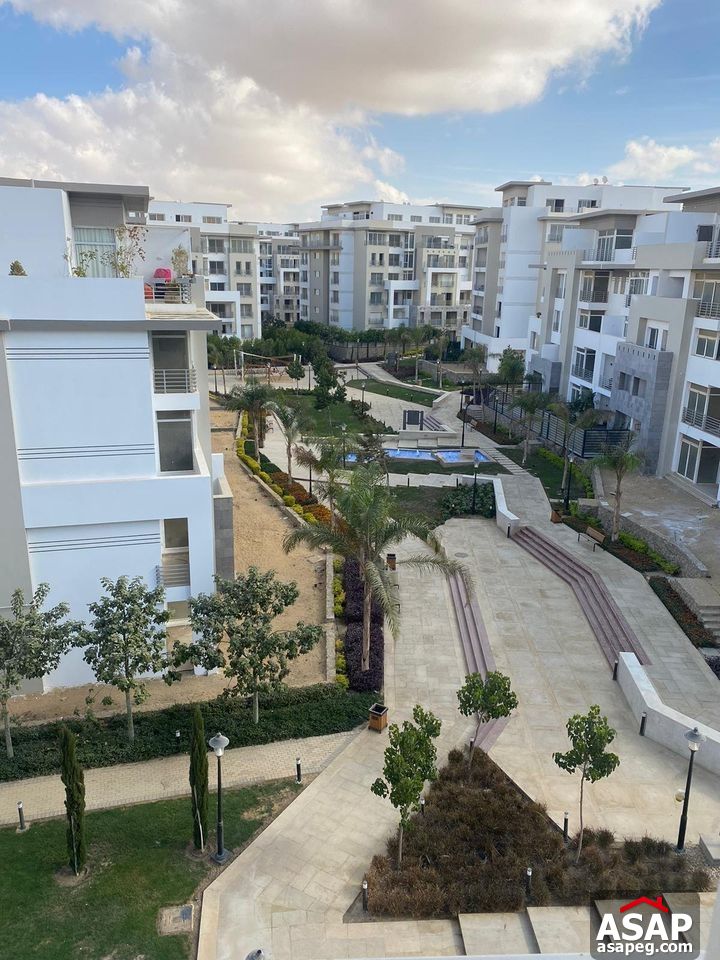 Apartment with Landscape View for Rent in Hyde Park Apartment with Landscape View for Rent in Hyde Park