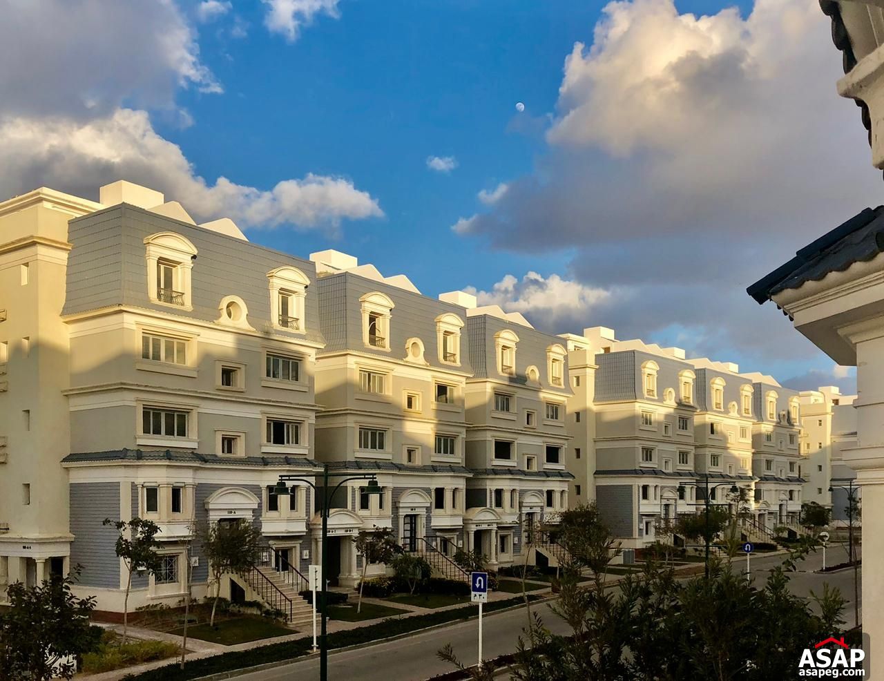 I Villa for Sale in Mountain View Hyde Park