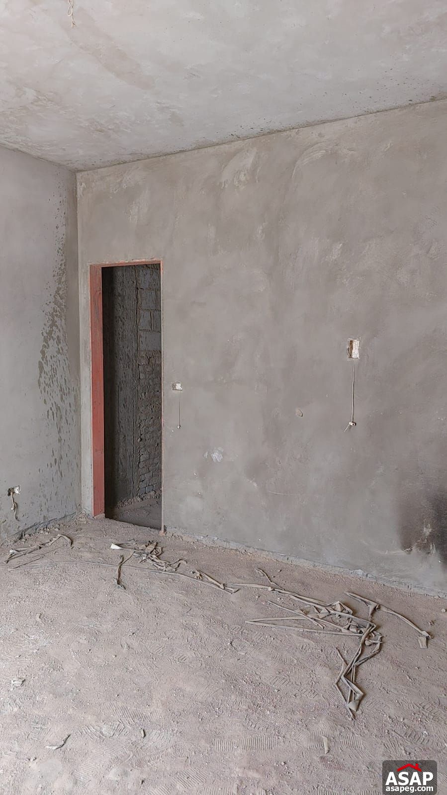 Studio for Sale in Hyde Park Compound Studio for Sale in Hyde Park Compound