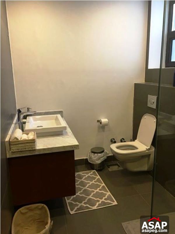 Ultra Modern Duplex for Rent in Beverly Hills Ultra Modern Duplex for Rent in Beverly Hills