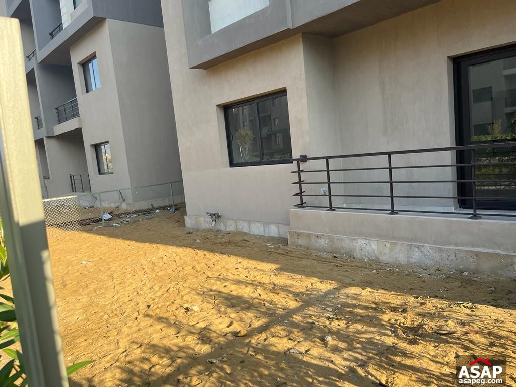 Ground Floor for Rent in Fifth Square