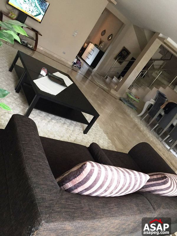 Town House for Rent in Beverly Hills Town House for Rent in Beverly Hills