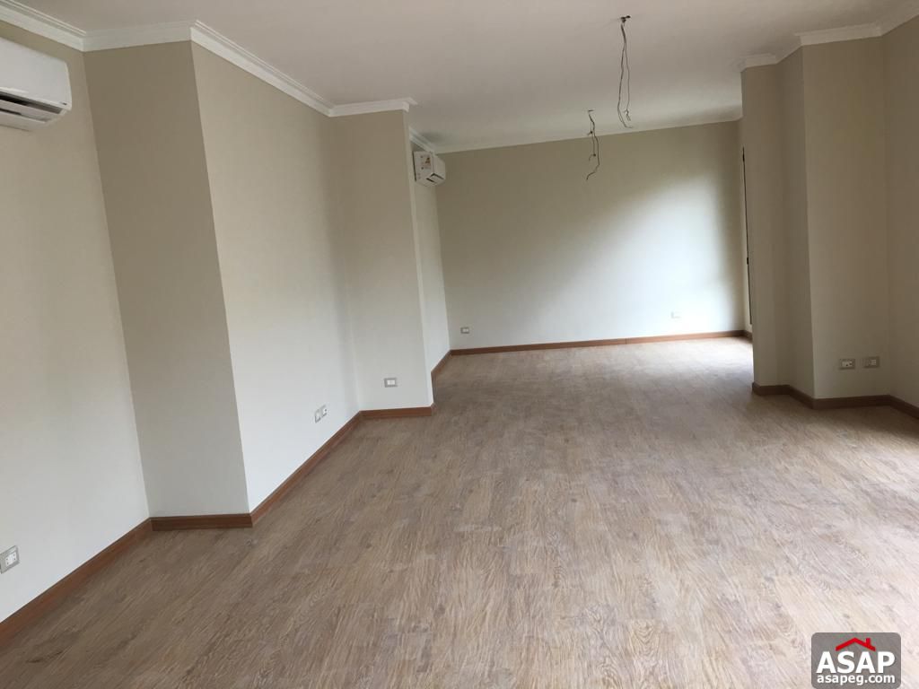 Duplex with Garden View in Eastown for Rent