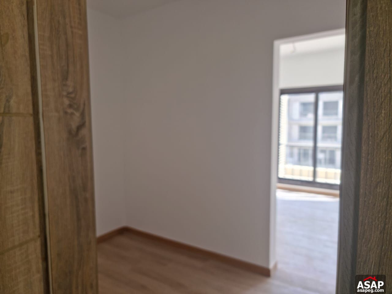 Apartment for Rent in Fifth Square Apartment for Rent in Fifth Square