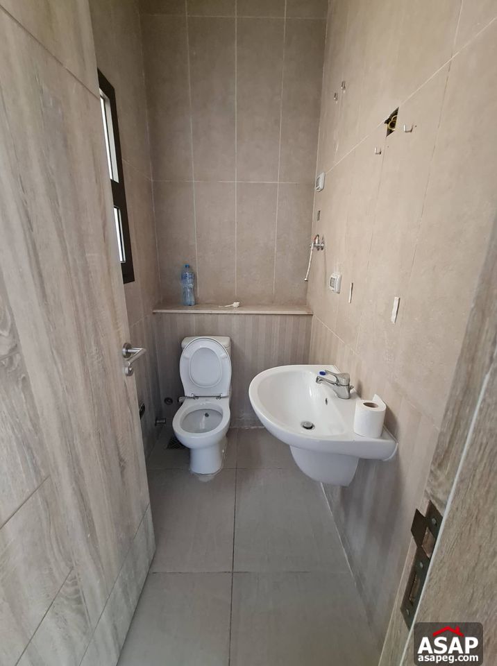 Penthouse for Rent in Fifth Square Compound Penthouse for Rent in Fifth Square Compound