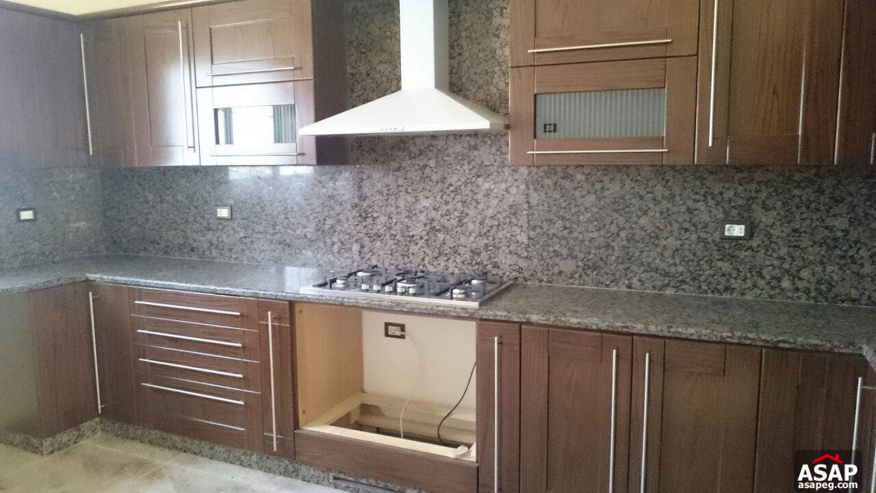 Twin House with Garden for Rent in Bellagio Twin House with Garden for Rent in Bellagio