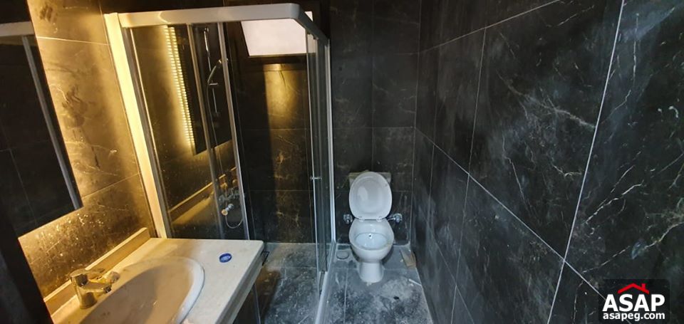 Ground floor Apartment with garden for rent in New Cairo compounds - Eastown