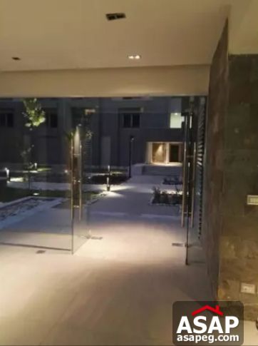 Duplex with Garden for Sale in Village Avenue Compound Duplex with Garden for Sale in Village Avenue Compound