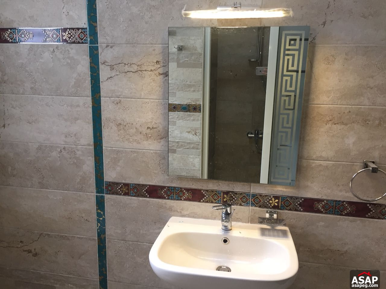 Apartment for Rent in Village Gate