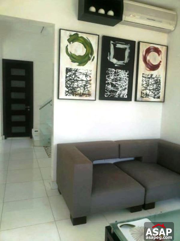 Stand Alone Villa with Garden in Allegria Stand Alone Villa with Garden in Allegria