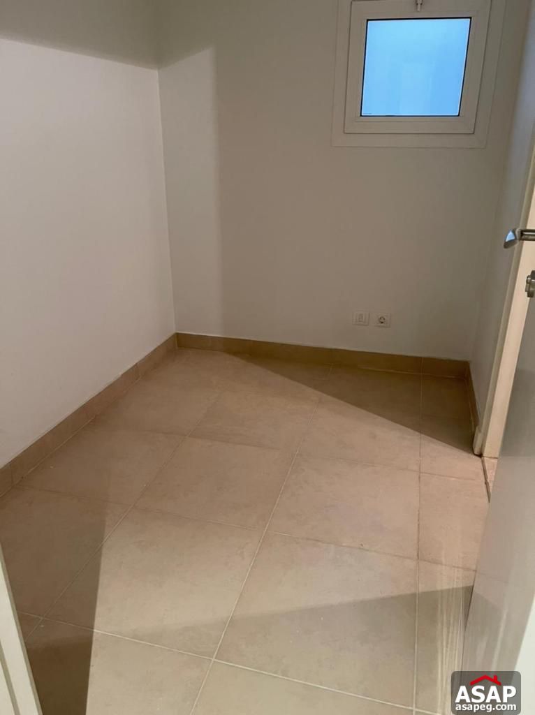 Apartment in Mivida for Sale