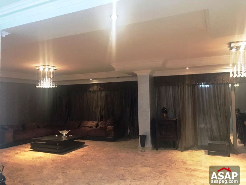 Apartment with Balcony for Sale in Mohandiseen Apartment with Balcony for Sale in Mohandiseen