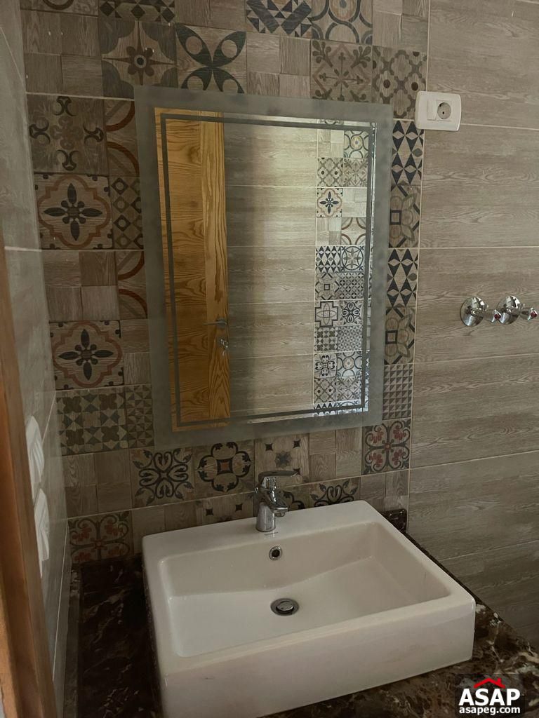 Semi Furnished Apartment for Rent in Eastown