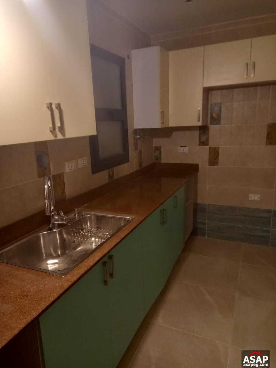 Fully-Finished Apartment in Villette Fully-Finished Apartment in Villette