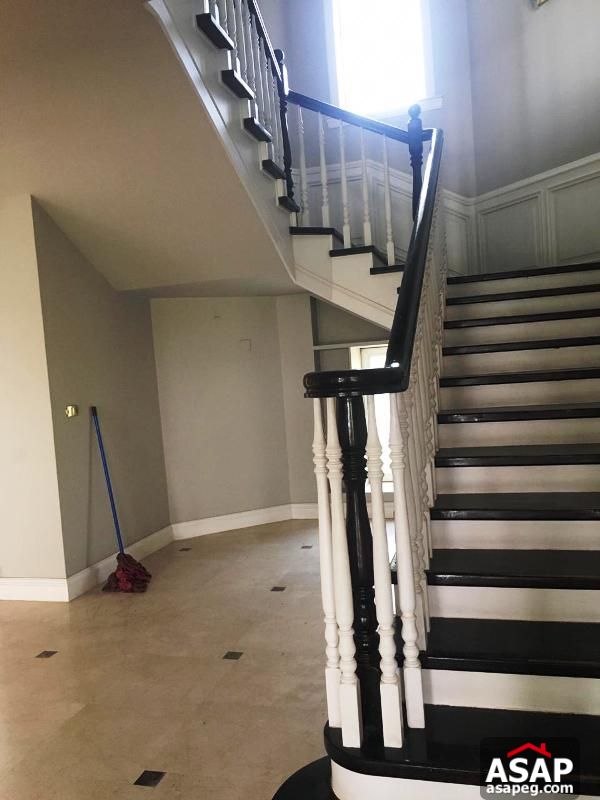 Duplex with Swimming Pool for Rent in Katameya Heights Duplex with Swimming Pool for Rent in Katameya Heights