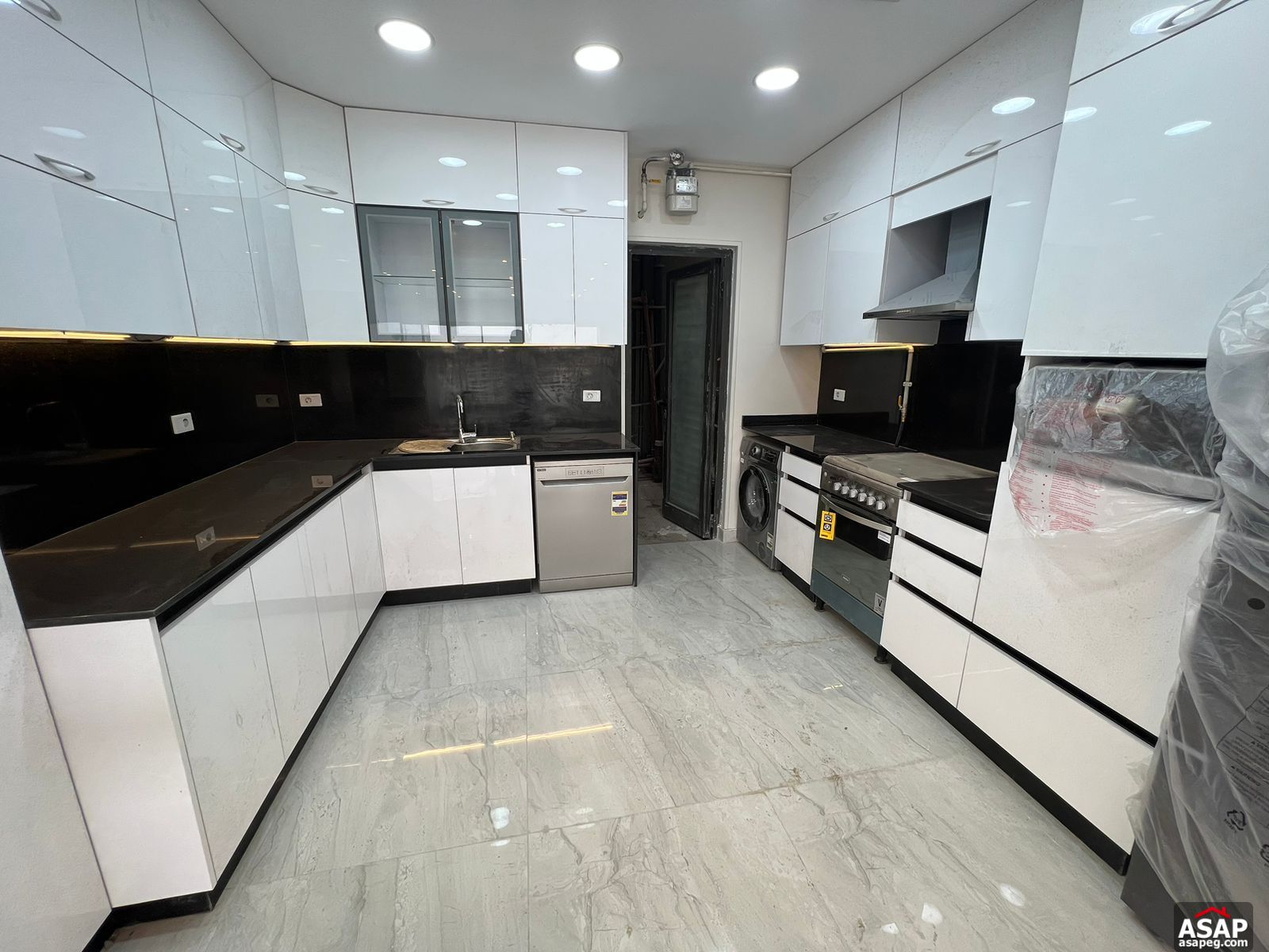 Apartment for Rent in Lake View Residence Apartment for Rent in Lake View Residence