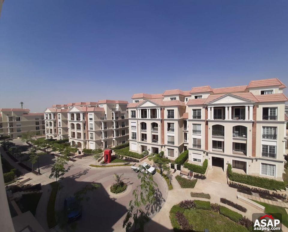 Apartment for Rent in Regent's Park Compound