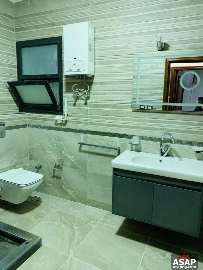 Ground Floor for Rent in Eastown