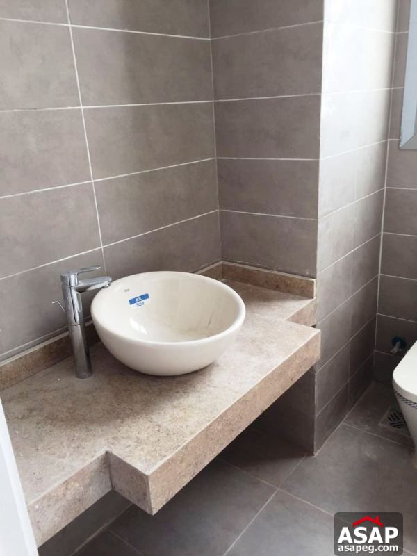 Studio for Rent in Village Gate Studio for Rent in Village Gate