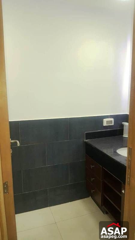 Office for Rent in Sheikh Zayed Office for Rent in Sheikh Zayed