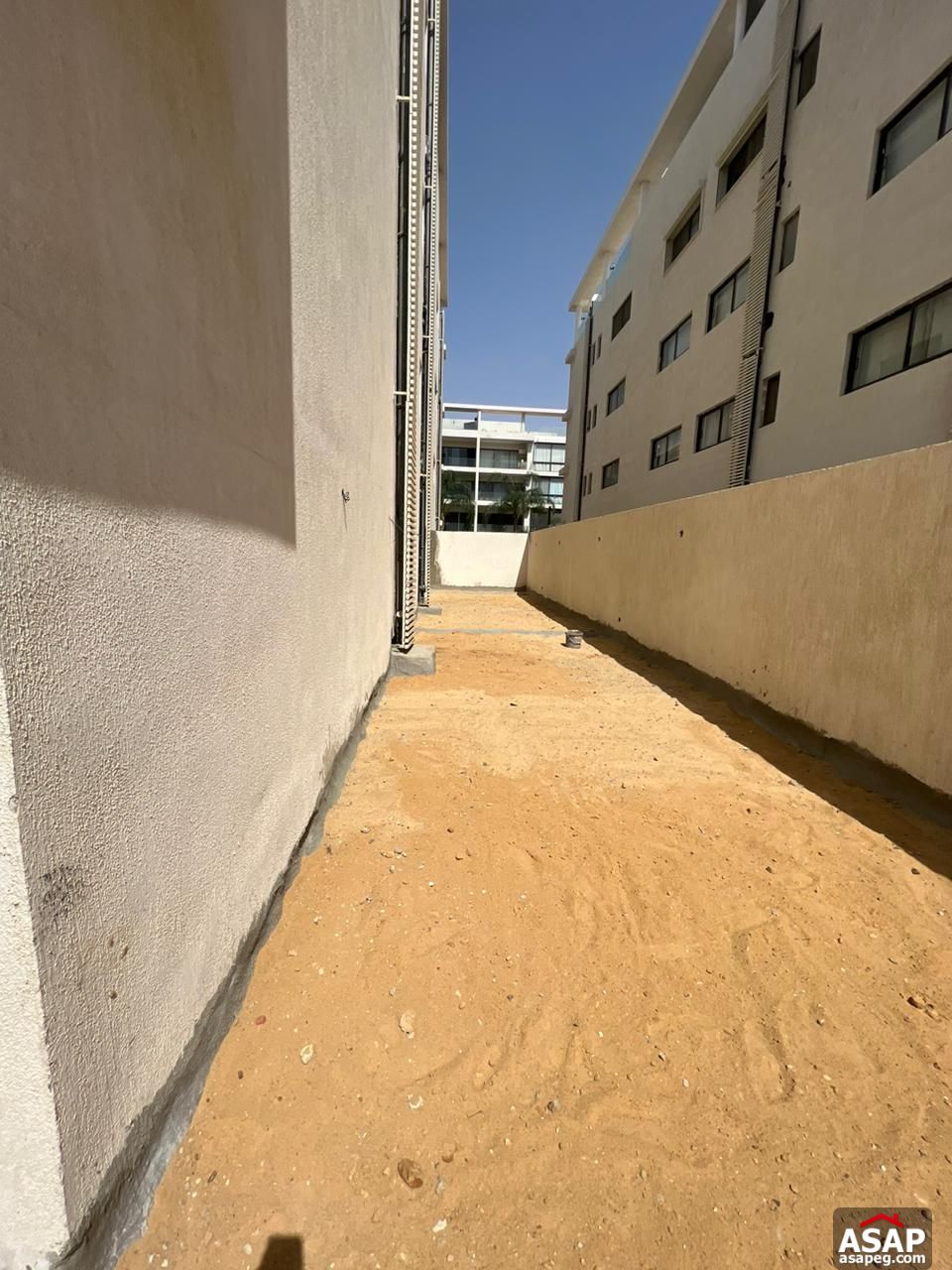 Ground Floor in Lake View Residence for Sale