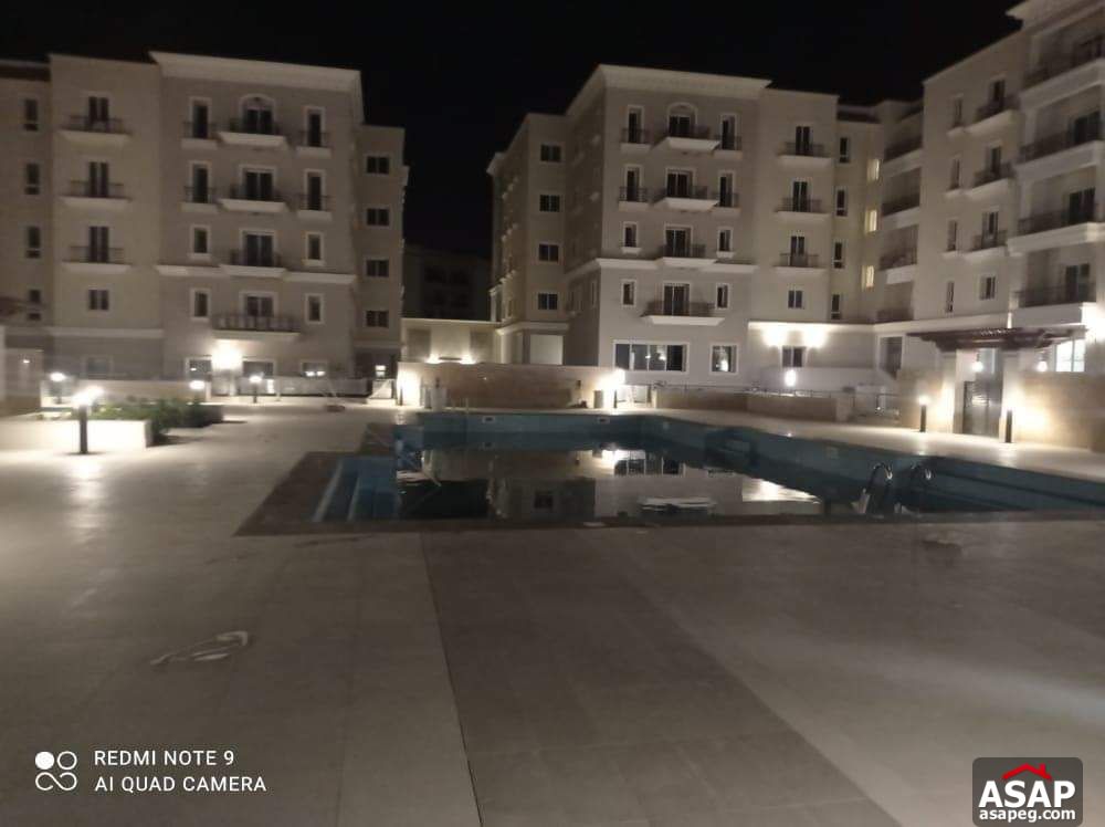 Apartment with Pool View for Sale in New Cairo Apartment with Pool View for Sale in New Cairo